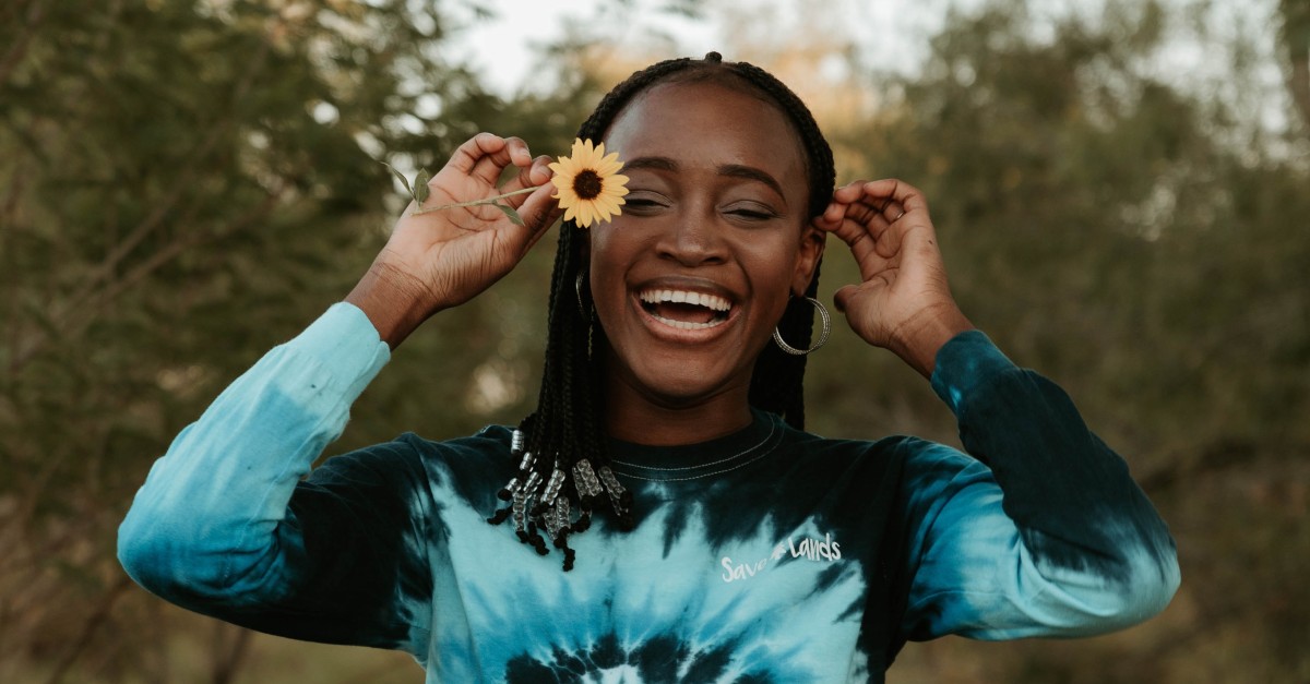 Photo of laughter by Benigno Hoyuela on Unsplash